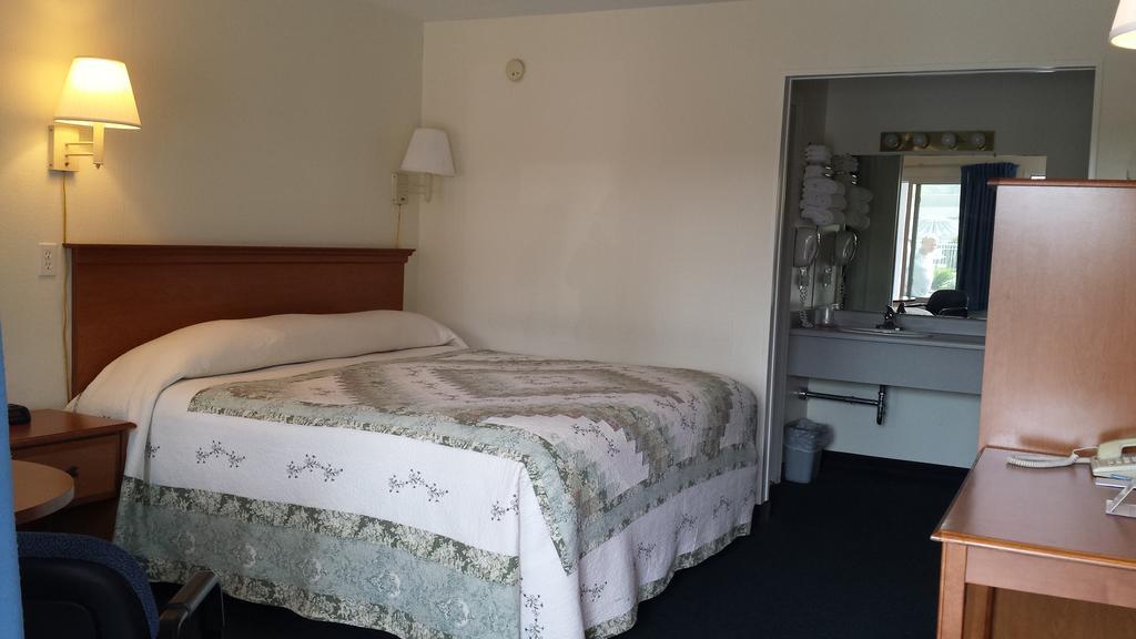 The Springs Motel Σαρατόγκα Σπρινγκς Εξωτερικό φωτογραφία