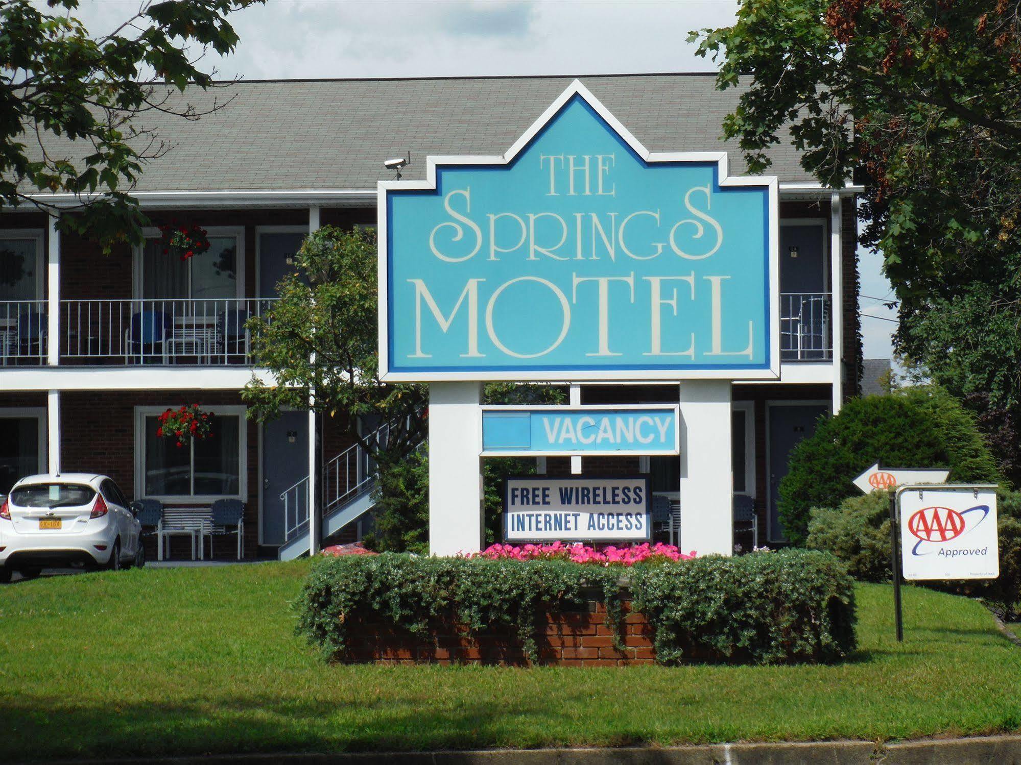 The Springs Motel Σαρατόγκα Σπρινγκς Εξωτερικό φωτογραφία