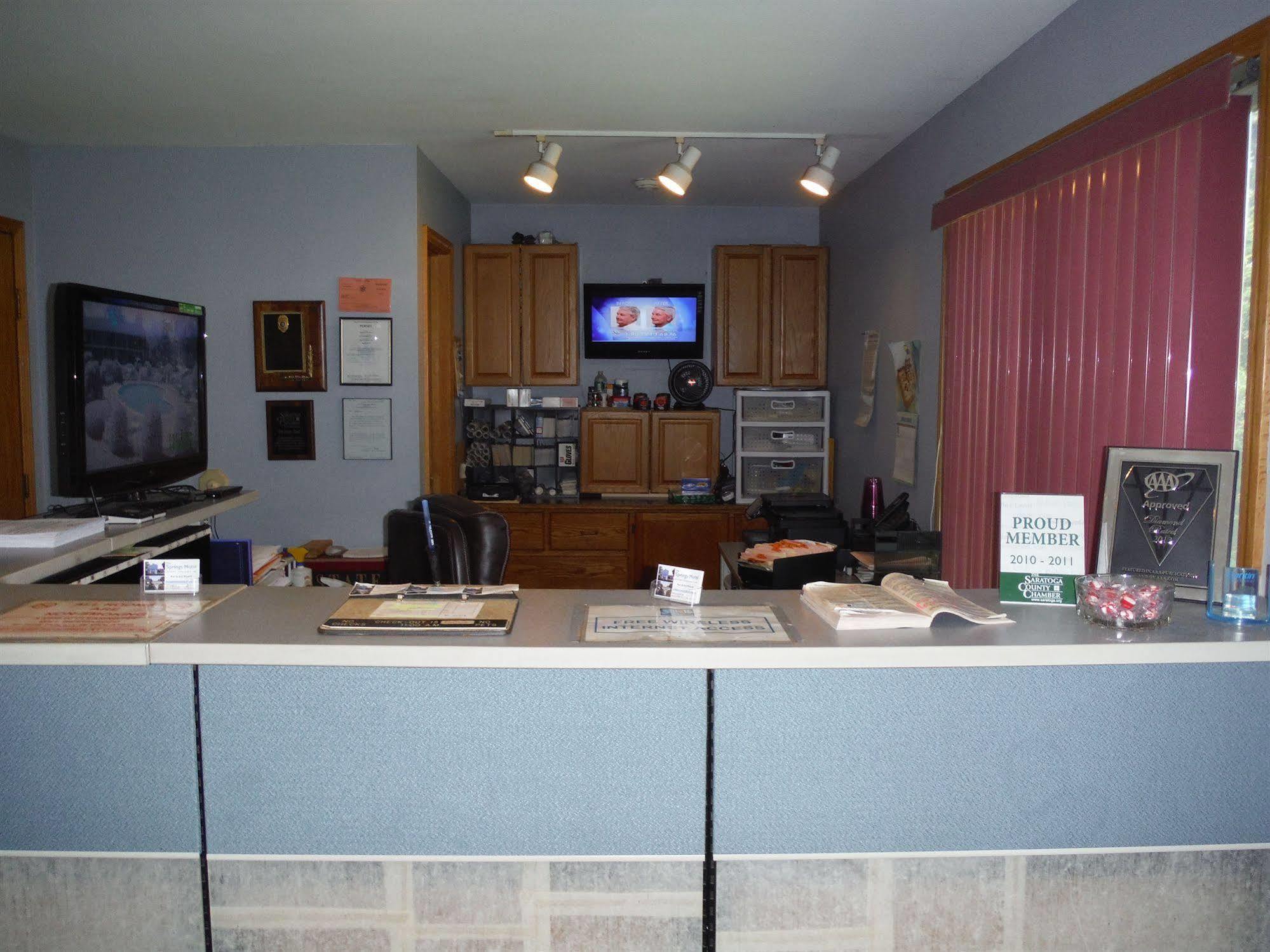 The Springs Motel Σαρατόγκα Σπρινγκς Εξωτερικό φωτογραφία